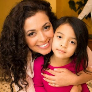 Meet your Posher, Raquel